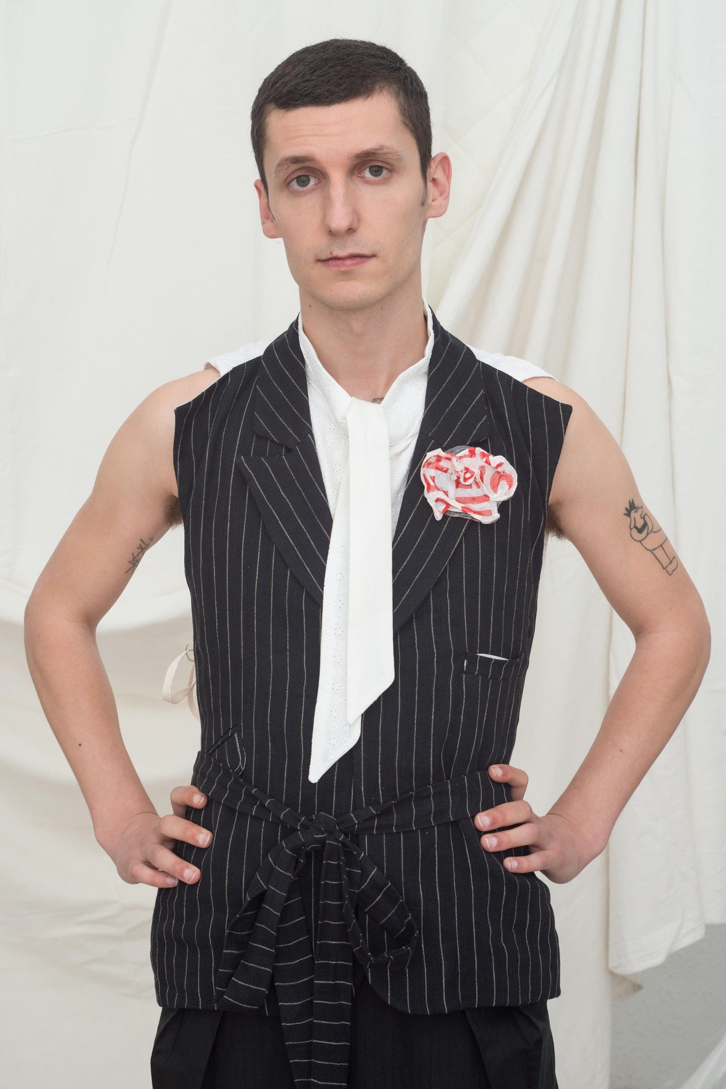 CHALECO AITA RAYAS NEGRAS