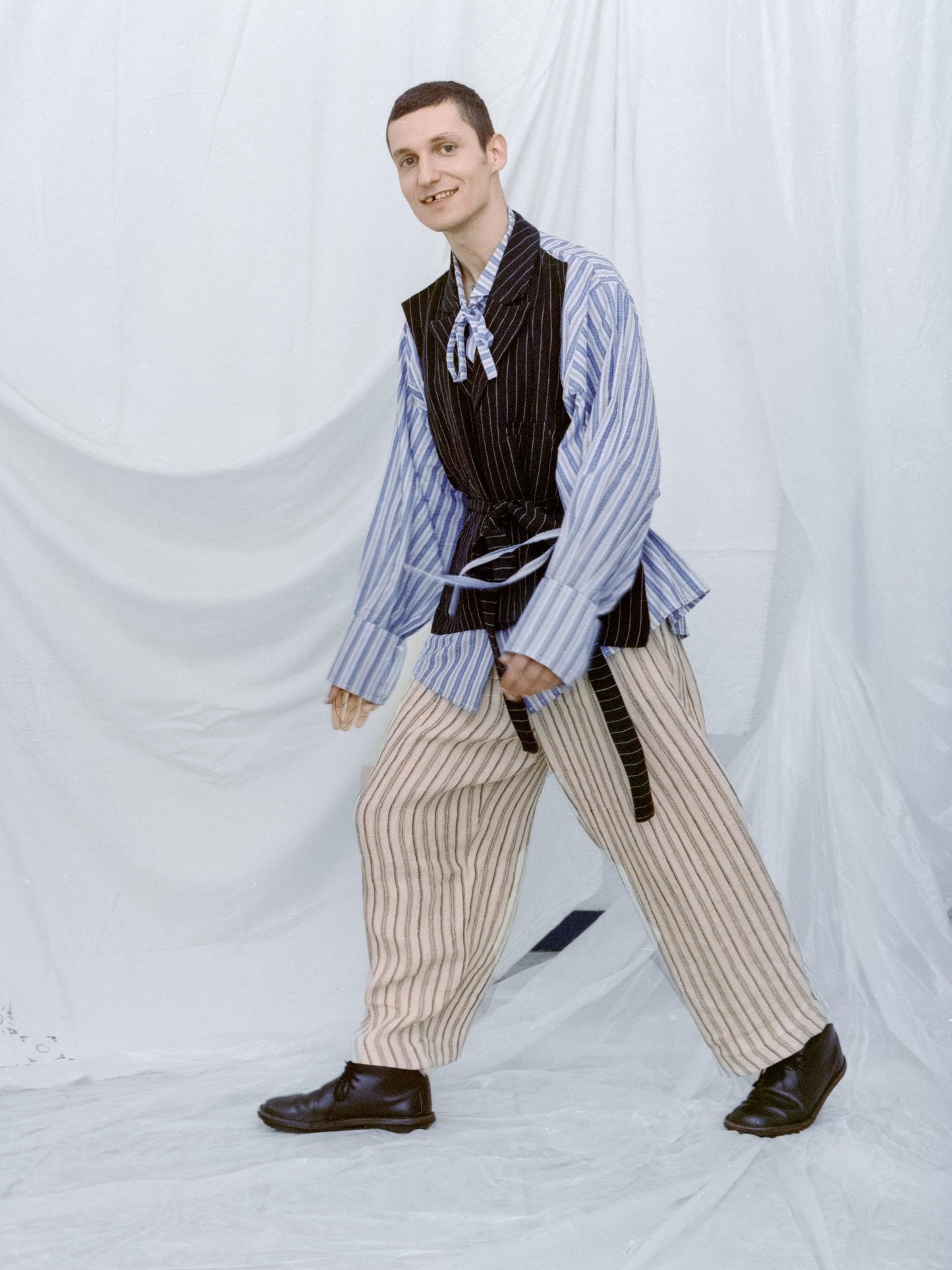 PANTALÓN AMA RAYAS MARRÓN