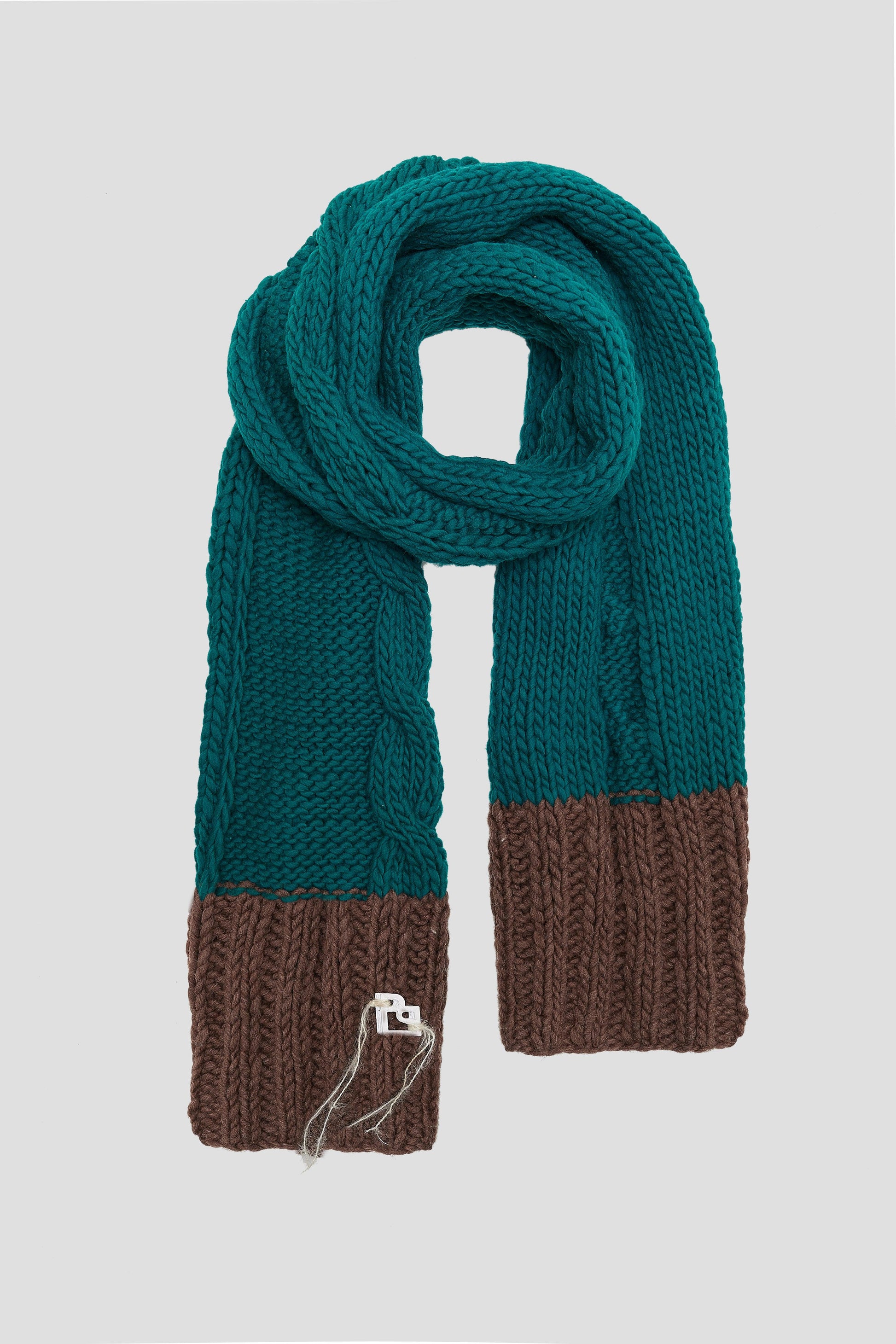 L'INTERMINABLE SCARF - BIAAF LAB