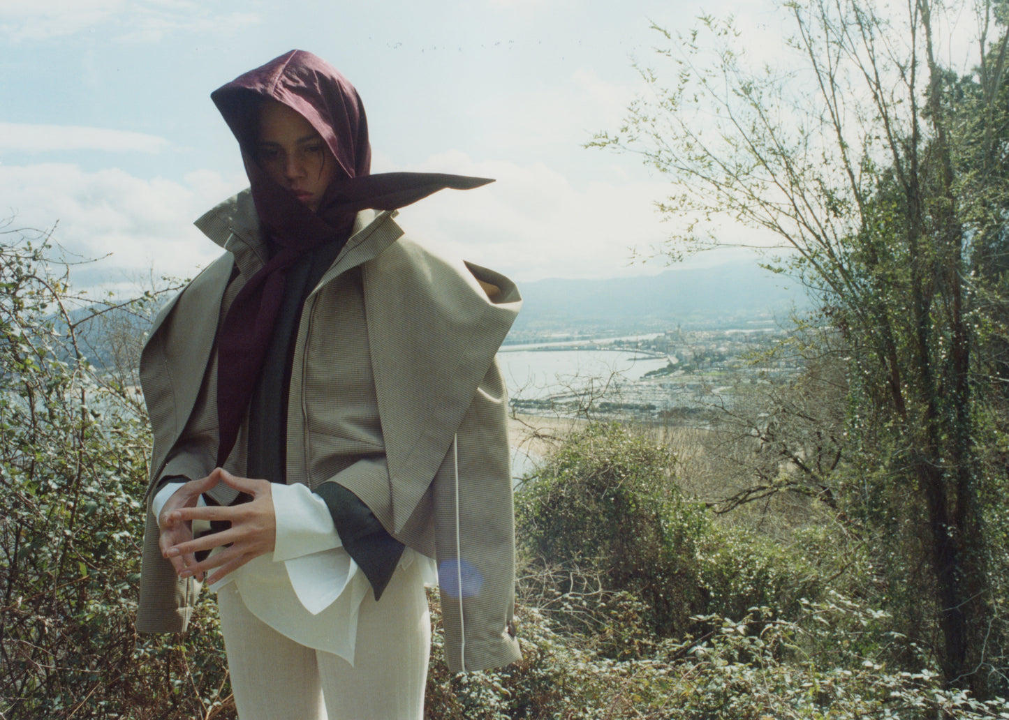 HOUNDSTOOTH HOODED PARKA