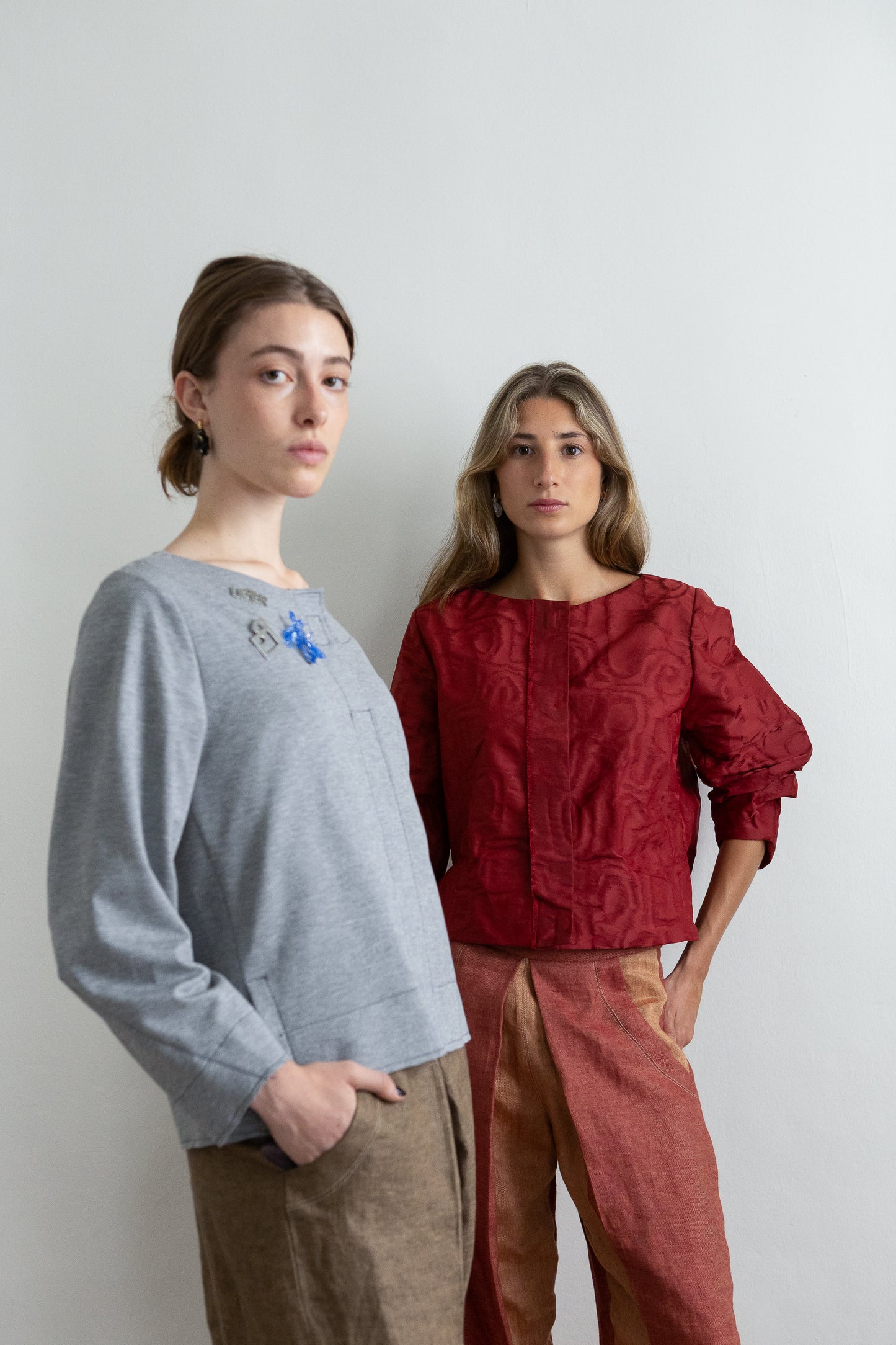 MOIRÉ red shirt